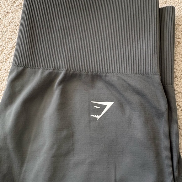 Gymshark Cargo Teal Everyday Seamless Leggings - Picture 2 of 3